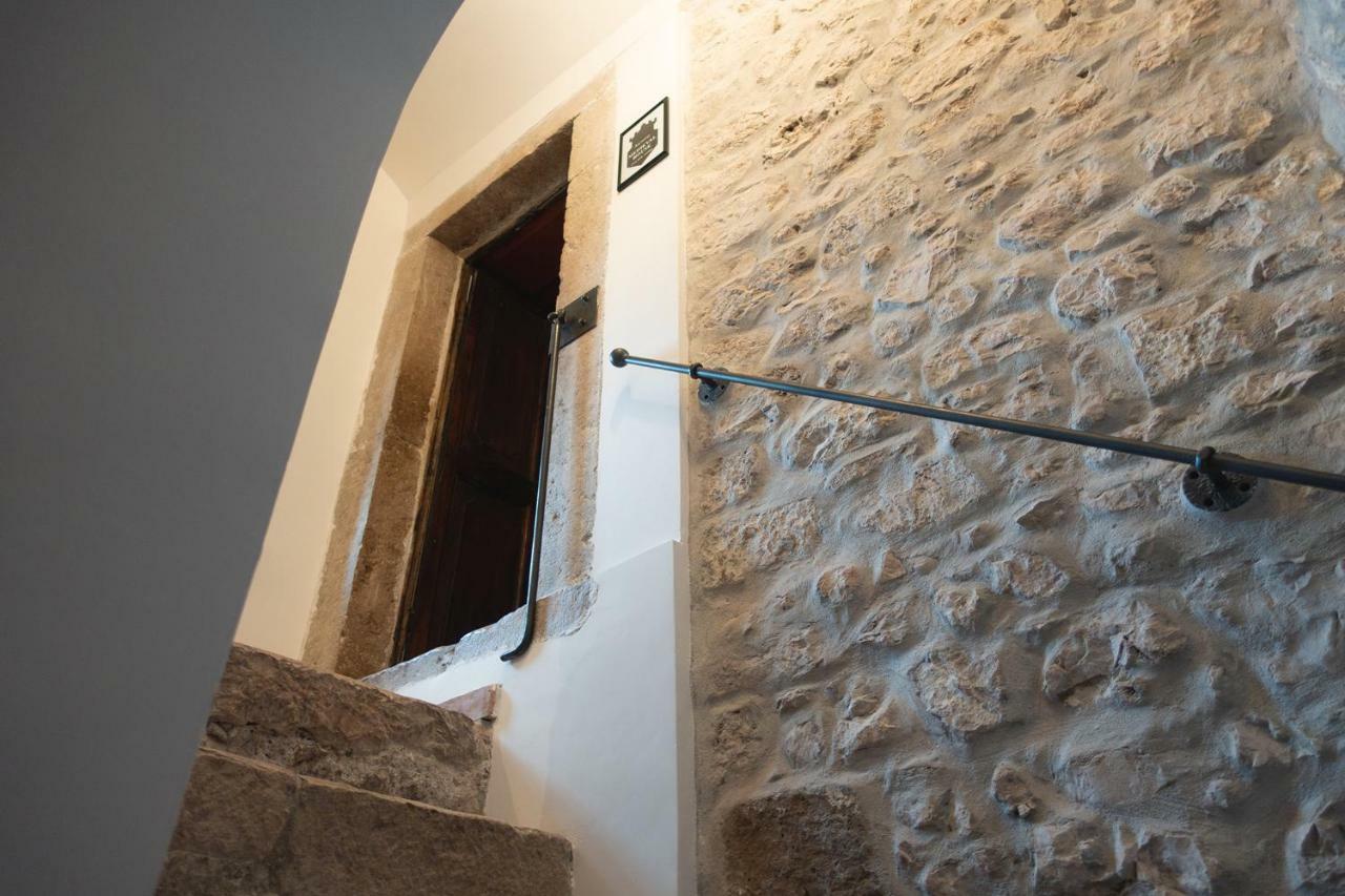 Aurora Medieval House Сермонета Екстер'єр фото
